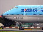 Korean Air motion blur.